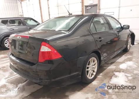 2012 Ford Fusion S from USA, damaged, VIN 3FAHP0GA0CR129301